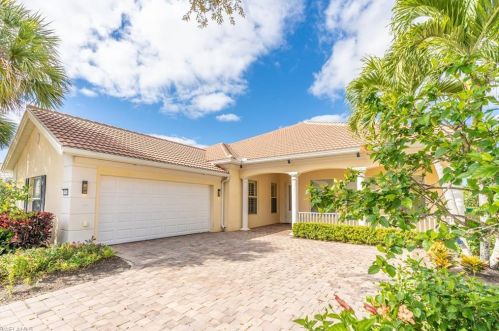 8506 Deimille Ct, Naples FL  34114-2712 exterior