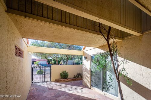 1118 Abrego Dr, Green Valley AZ  85614-3635 exterior