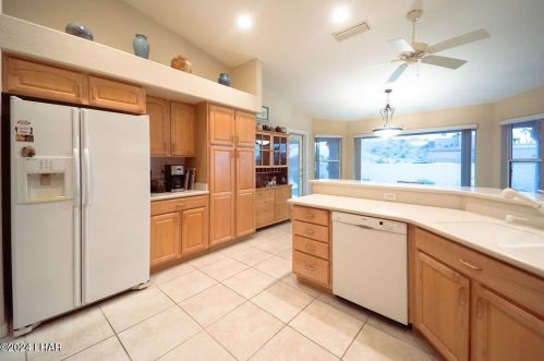 3510 Vega Dr, Lake Havasu City AZ  86404-1701 exterior