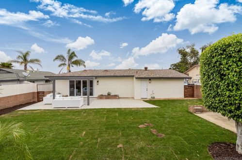 4304 Quapaw Ave, San Diego CA 92117-4525 exterior