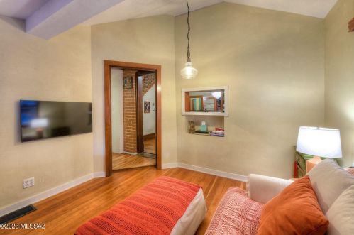 520 4th Ave, Tucson AZ  85705-8450 exterior