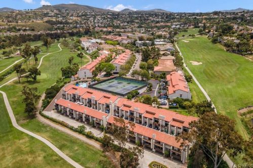 2501 Navarra Dr, Carlsbad, CA 92009-7002