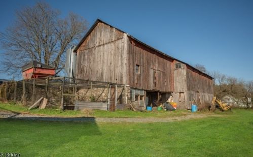 14 Holland Rd, Wantage NJ  07461-2834 exterior