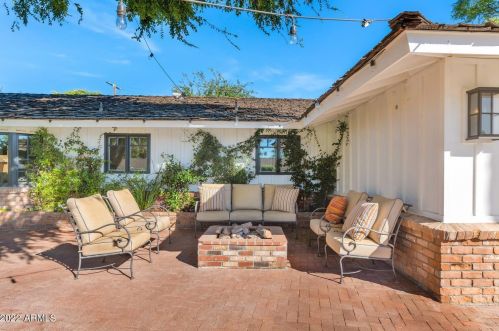 6020 Calle Del Media, Scottsdale AZ  85251-3018 exterior