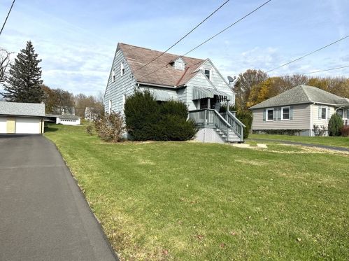 102 Worthington Ave, New Castle PA  16105-2005 exterior
