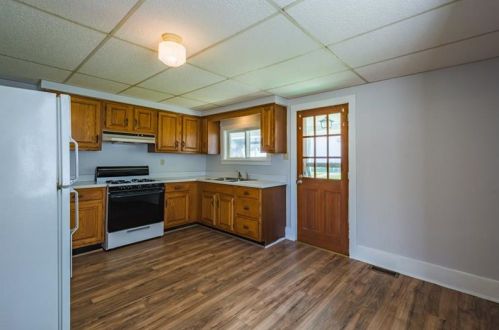 719 Salt St, Saltsburg, PA 15681-1223