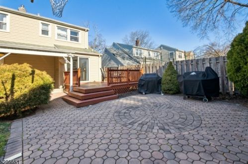 1824 Mountain Ave, Scotch Plains, NJ 07076-1037