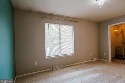 9 Heatherfield Way, Dover DE  19904-9752 exterior