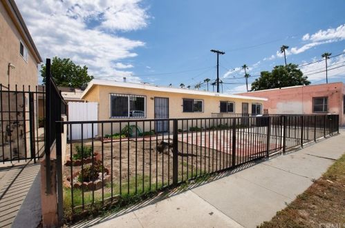 1030 21st St, Long Beach, CA 90806-5048
