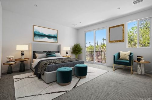 17316 Lemay St, Van Nuys CA 91406-5400 exterior