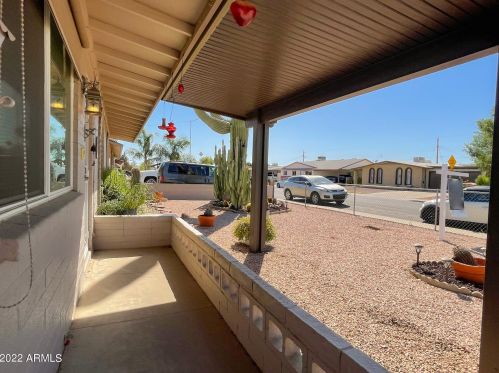 203 Hoover Ave, Mesa, AZ 85210-5334