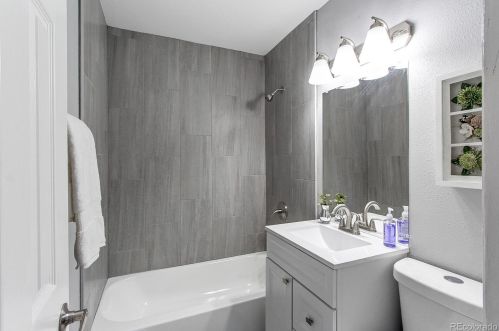 2676 Irving St, Denver CO  80219-5829 exterior