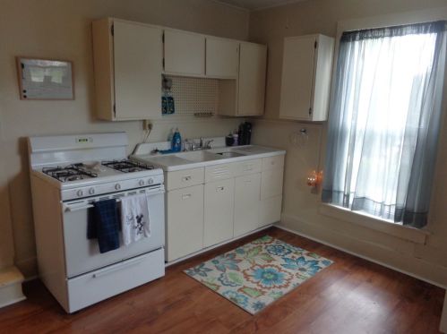 284 Walnut St, Wilmington OH  45177-1831 exterior