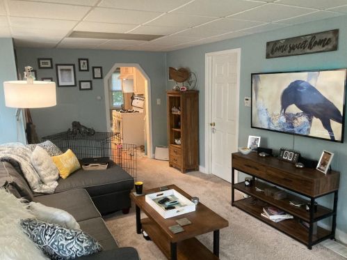 1727 Waiola Rd, Valpo, IN 46383-1245