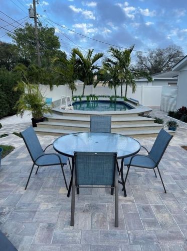 4375 33rd Ave, Saint Petersburg, FL 33713-1138