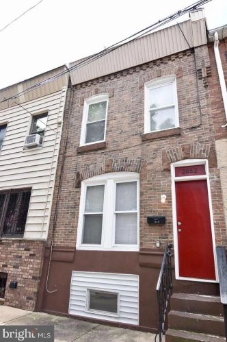 2652 Gerritt St, Philadelphia PA  19146-4432 exterior