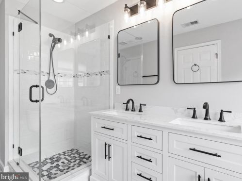 2217 William Harris Way, Woodbridge VA  22191-6381 exterior