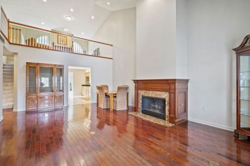 7082 Clubview Dr, Bridgeville PA  15017-1097 exterior