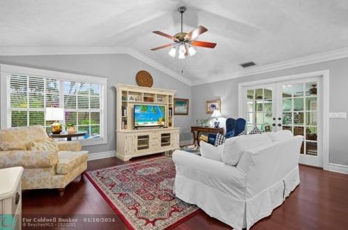 342 Knotty Wood Ln, West Palm Beach FL  33414-7807 exterior