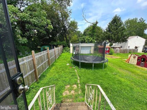 7521 River Rd, Camden NJ  08110-3422 exterior