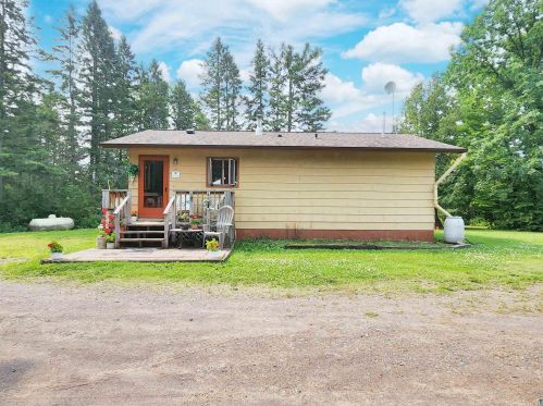 5693 Ryan Rd, Duluth, MN 55804-2908