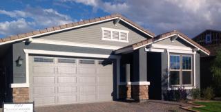 5015 Bridal Vail Dr, Gilbert, AZ 85298-3300