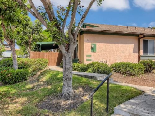 1911 Bluehaven Ct, San Diego, CA 92154-4406