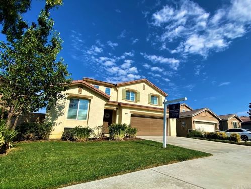 18325 Betony Pl, San Bernardino, CA 92407-9041