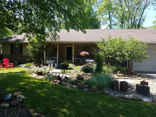 2924 Walnut Hill Dr, Elmore, OH 43416-9794