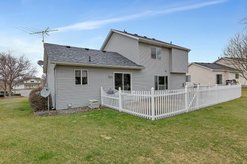 2940 Crescent Ridge Trl, Saint Cloud MN  56301-5691 exterior
