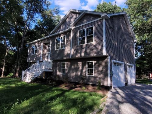 1986 New London Tpke, Coventry RI  02816-4404 exterior