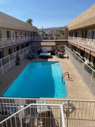 454 Riverfront Dr, Bullhead City, AZ 86442-6136