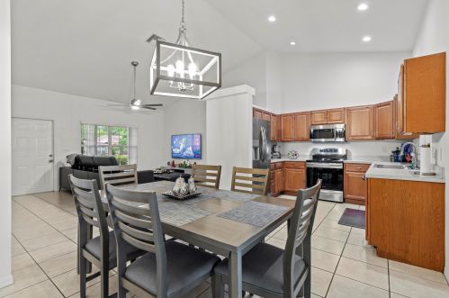 1808 Fears Ave, Port Saint Lucie FL  34953-4526 exterior