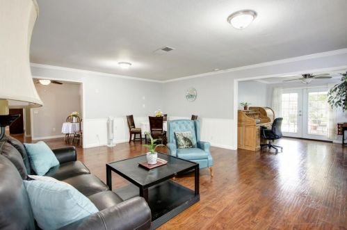 642 Dodds Dr, Woodland CA  95776-4258 exterior