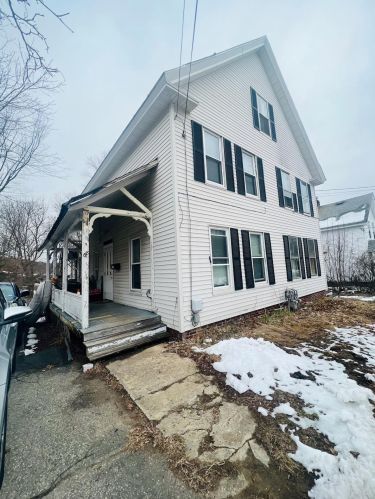 68 Franklin St, Concord NH  03301-4103 exterior