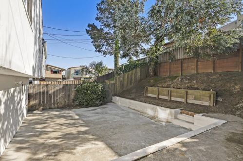 7 San Juan Ave, Daly City, CA 94015-4206