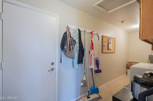 6319 Turquoise Ave, Glendale AZ 85302-1037 exterior