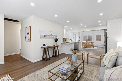 8032 Kenova St, San Diego CA exterior