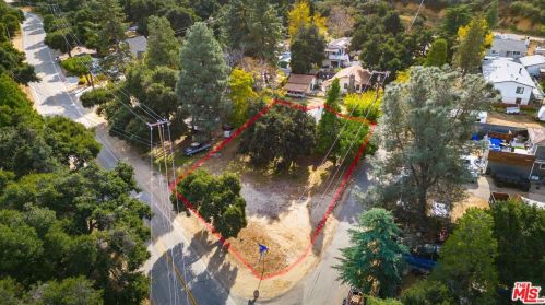 39144 Calle Del Sur, Santa Clarita CA  91390-1006 exterior