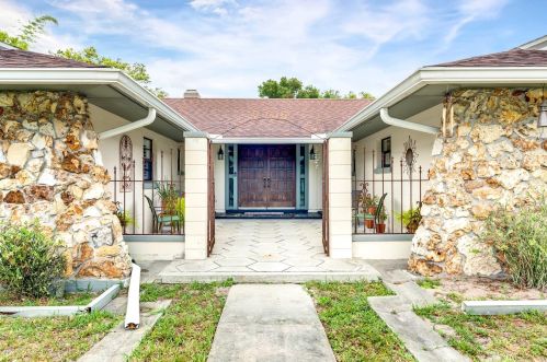 2735 Maxwell Dr, Apopka, FL 32703-4824