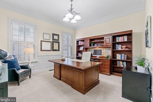 9012 Virginia Ter, Lorton VA  22079-3251 exterior