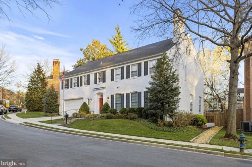 5114 Yuma St, Washington, DC 20016-4338