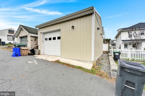 408 Orch Ave, Schuylkill Haven PA  17972-1823 exterior