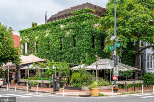 150 Rhode Island Ave, Washington DC  20001-1640 exterior