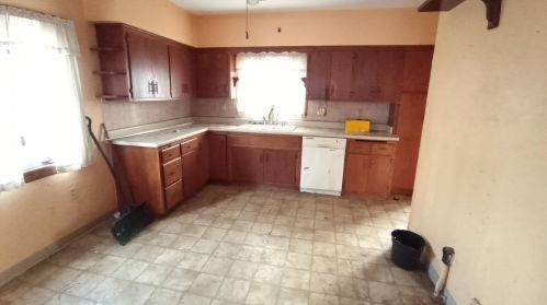 3812 92, Milwaukee WI 53222-2503 exterior