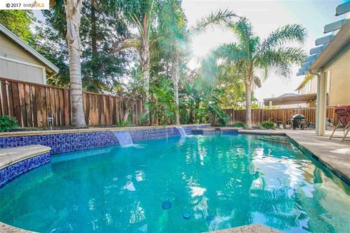 19 Keith Ct, Oakley, CA 94561-2754