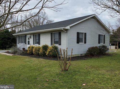 31000 Poplar St, Laurel, DE 19956-3911