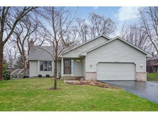 4572 Oak Chase Way, Saint Paul, MN 55123-1800