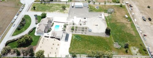 505 Caballo Ct, Hollister CA  95023-9055 exterior