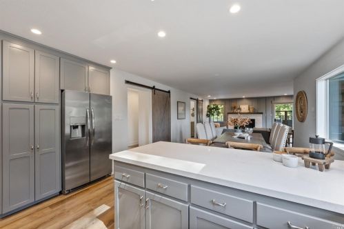 12675 Fiori Ln, Sebastopol CA  95472-9571 exterior